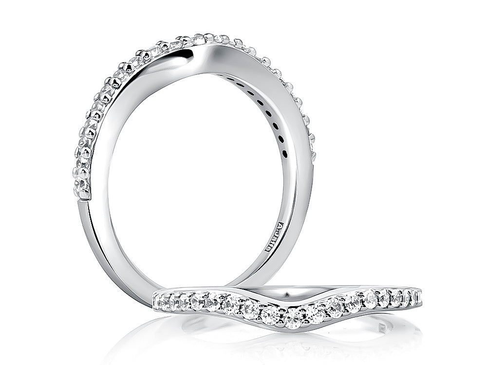 V-Shaped Pavé Diamond Anniversary Band WR0970/25