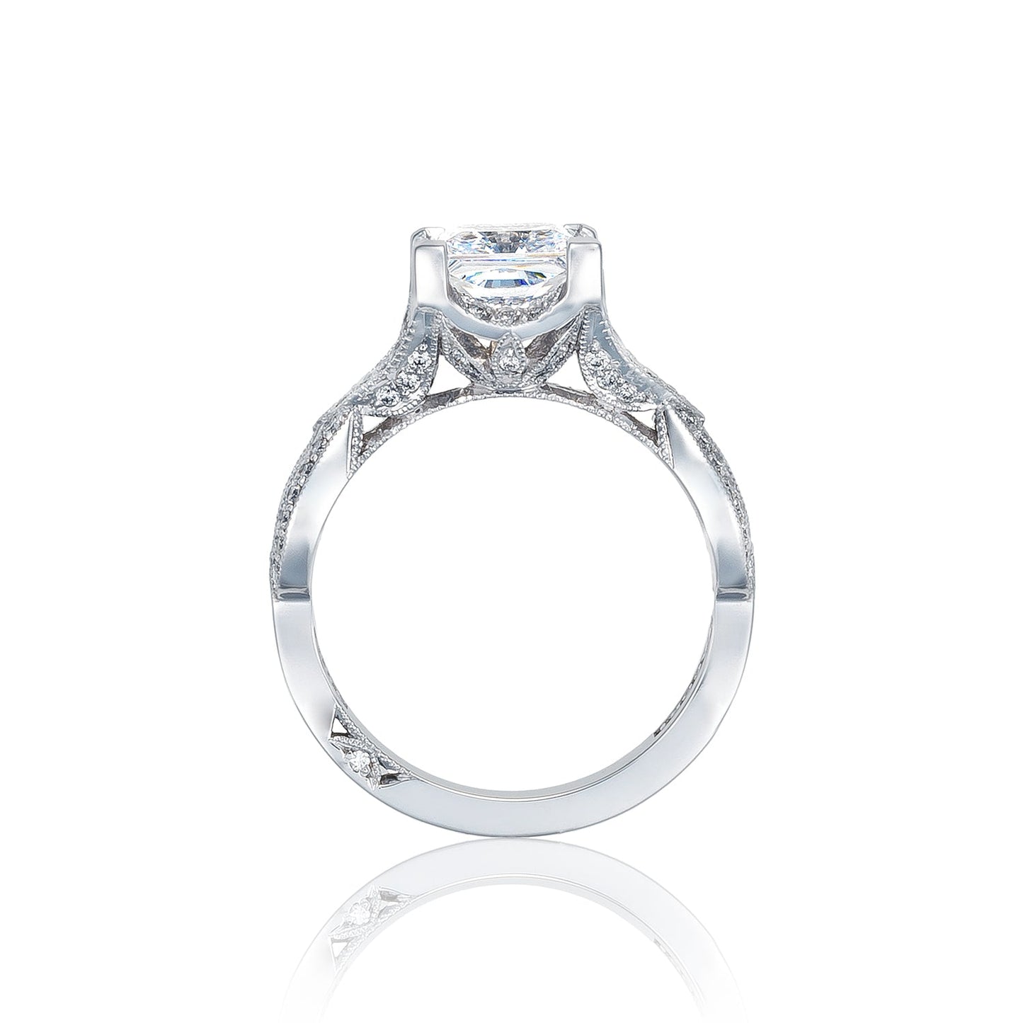 Tacori 18k White Gold Ribbon Princess Diamond Engagement Ring Setting (0.62 CTW)