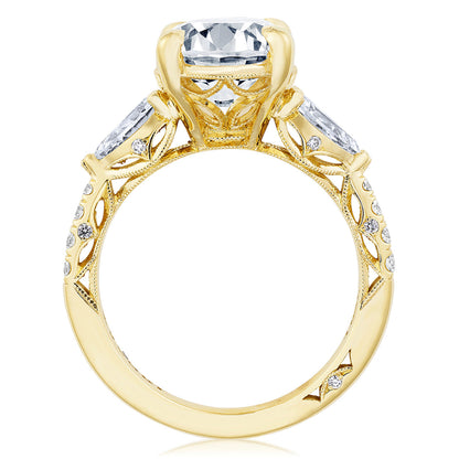 Oval 3-Stone Engagement Ring