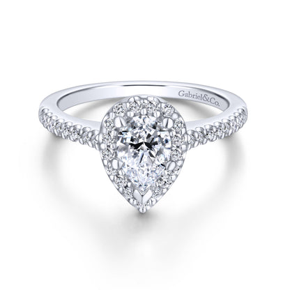 18K White Gold Pear Shape Halo Diamond Engagement Ring
