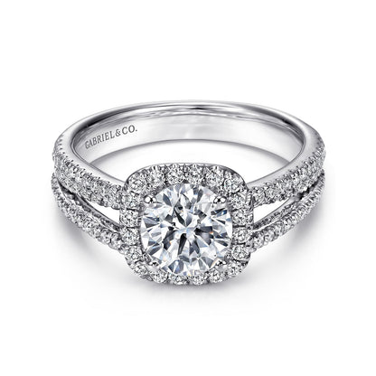 Platinum Round Halo Diamond Engagement Ring