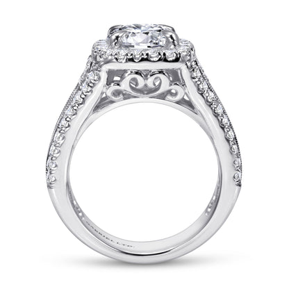 18K White Gold Round Halo Diamond Engagement Ring