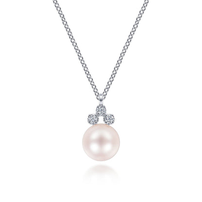 14K White Gold Diamond and Pearl Pendant Necklace