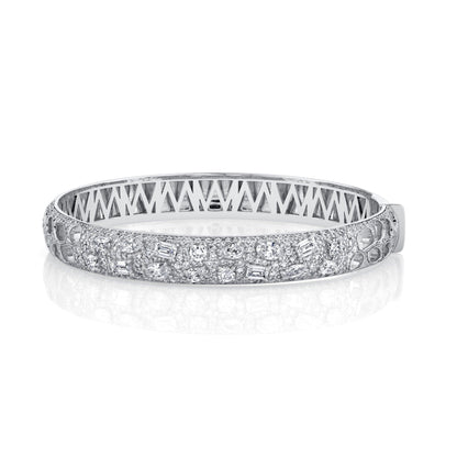 Montage Luxe Pavé Bangle Bracelet