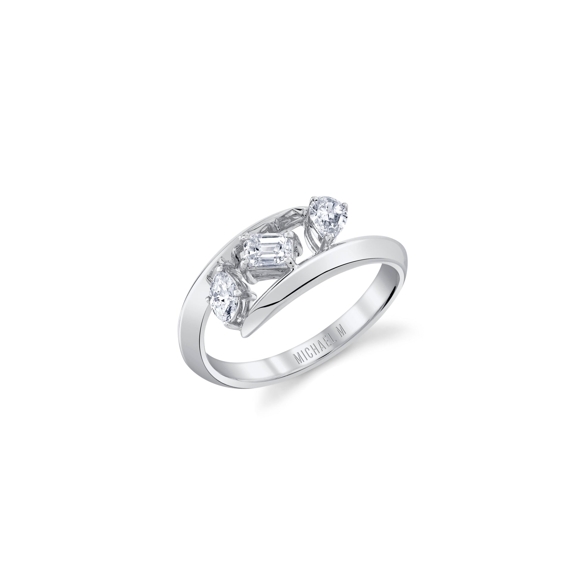 MICHAEL M Fashion Rings 18K White Gold / 4 Montage Knife Edge Bypass Ring F410