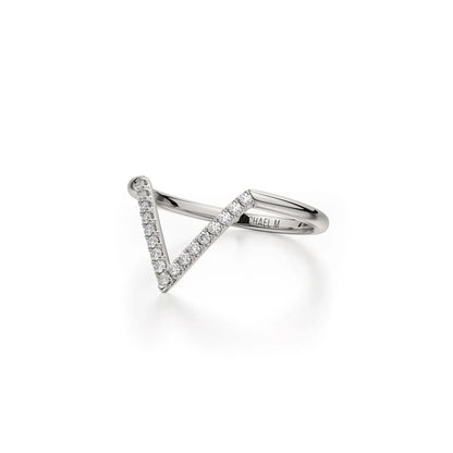 Diamond V Ring